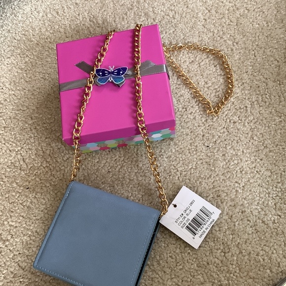 OLIVIA MILLER Faux Leather Blue Wallet With Gold Chain Strap NWT and Gift Box - Picture 10 of 16